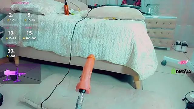 Snapshot of EmilyySaenz chatting on September 16, 4:41 pm EmilyySaenz online show from September 16, 4:41 pm