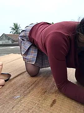 Snapshot of Linda_2k chatting on December 21, 4:30 am Linda 2k online show from December 21, 4:30 am