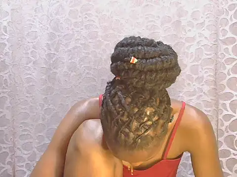 Snapshot of slim_girl02 chatting on September 16, 3:46 pm slim girl02 online show from September 16, 3:46 pm