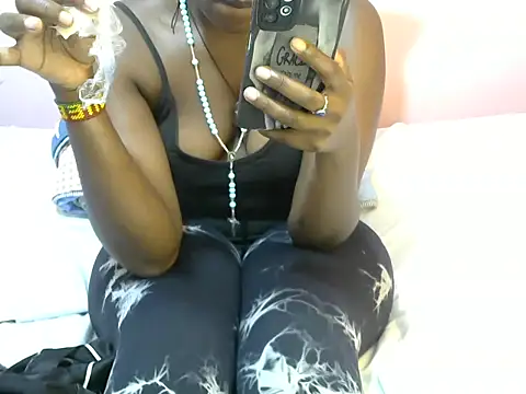 Snapshot of winnie254 chatting on October 1, 6:52 am winnie254 online show from October 1, 6:52 am