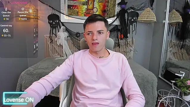 Snapshot of tossetrech chatting on October 25, 3:14 am tossetrech online show from October 25, 3:14 am