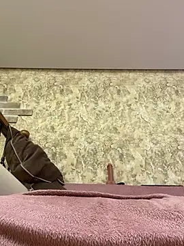 Snapshot of ISSexy chatting on March 9, 9:13 am ISSexy online show from March 9, 9:13 am