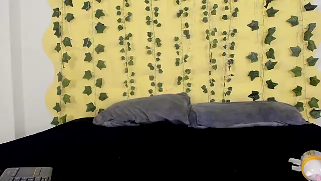 Snapshot of Natasha_Nasty2 chatting on February 2, 2:17 am Natasha Nasty2 online show from February 2, 2:17 am