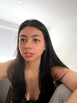 Snapshot of Liissa_cute_ chatting on November 27, 8:55 pm Liissa cute online show from November 27, 8:55 pm