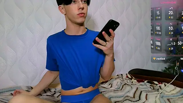 Snapshot of Jerry_Bomb chatting on December 31, 10:15 am Jerry Bomb online show from December 31, 10:15 am