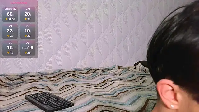 Snapshot of Jerry_Bomb chatting on January 14, 3:47 pm Jerry Bomb online show from January 14, 3:47 pm