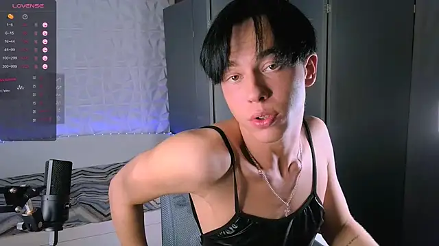 Snapshot of Jerry_Bomb chatting on September 20, 8:48 am Jerry Bomb online show from September 20, 8:48 am