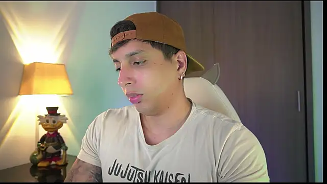 appolo allen online show from November 10, 5:06 am