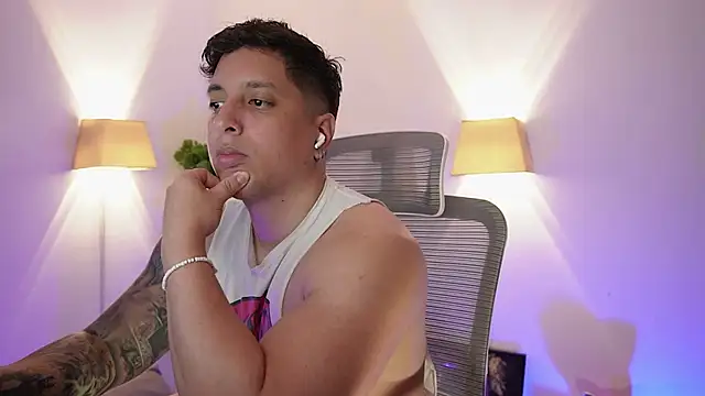 appolo allen online show from April 20, 5:54 am