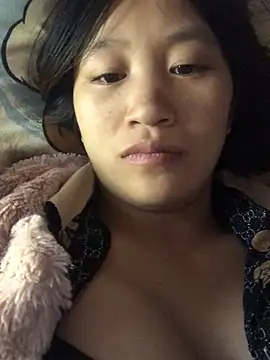 Snapshot of xotm chatting on December 18, 4:20 am xotm online show from December 18, 4:20 am