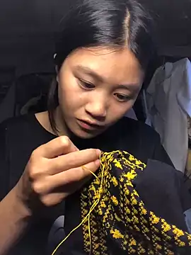 Snapshot of xotm chatting on January 3, 10:09 am xotm online show from January 3, 10:09 am