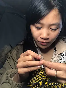 Snapshot of xotm chatting on February 8, 2:26 am xotm online show from February 8, 2:26 am