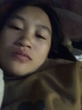 Snapshot of xotm chatting on February 16, 4:20 am xotm online show from February 16, 4:20 am