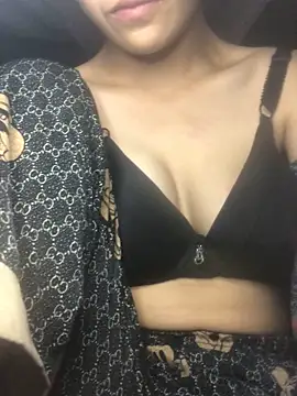 Snapshot of xotm chatting on October 7, 3:04 am xotm online show from October 7, 3:04 am