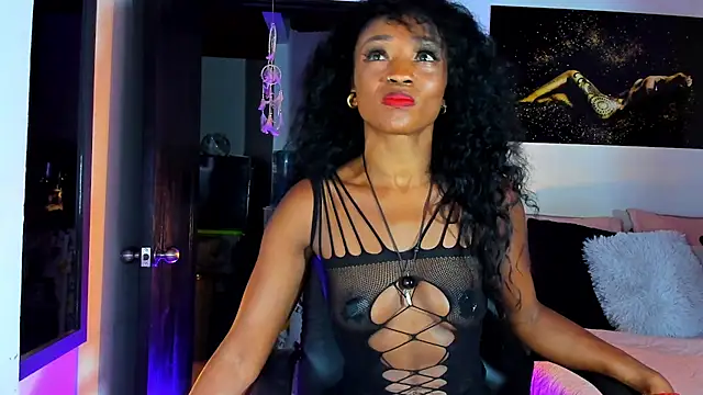 KimberlyBanks2 online show from February 3, 11:05 pm