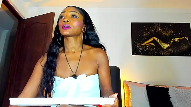 KimberlyBanks2 online show from November 18, 10:20 am