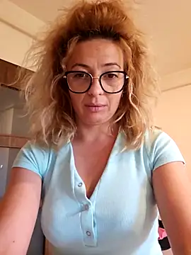 Selenna emma online show from October 20, 2:39 pm