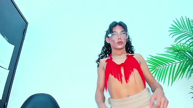 Snapshot of Briyit_Doll chatting on January 31, 10:31 am Briyit Doll online show from January 31, 10:31 am