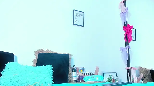 Snapshot of Briyit_Doll chatting on October 10, 7:35 pm Briyit Doll online show from October 10, 7:35 pm