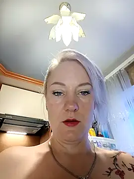 Snapshot of Tina_Alev chatting on January 30, 8:22 am Tina Alev online show from January 30, 8:22 am