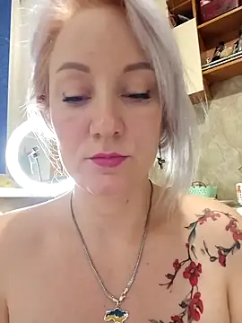 Snapshot of Tina_Alev chatting on February 3, 11:26 pm Tina Alev online show from February 3, 11:26 pm