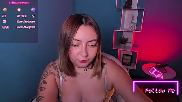 miaawild online show from February 18, 7:41 pm