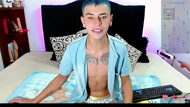  snopyy  online show from October 17, 1:03 pm