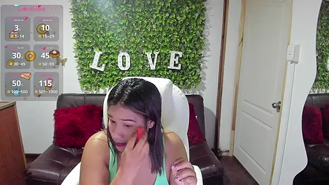 Enma  clark online show from January 19, 5:05 am