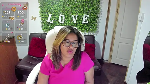 Enma  clark online show from February 11, 7:16 pm