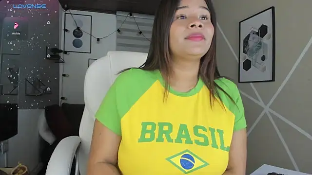 Enma  clark online show from February 15, 8:13 am