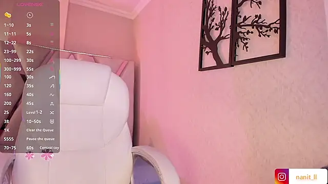 Punkys  online show from April 18, 9:46 am