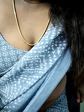 Snapshot of tamil_subha69 chatting on November 16, 6:52 am tamil subha69 online show from November 16, 6:52 am