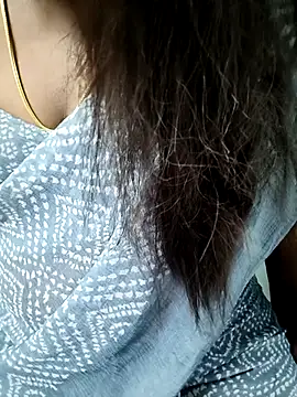 Snapshot of tamil_subha69 chatting on November 24, 9:47 pm tamil subha69 online show from November 24, 9:47 pm