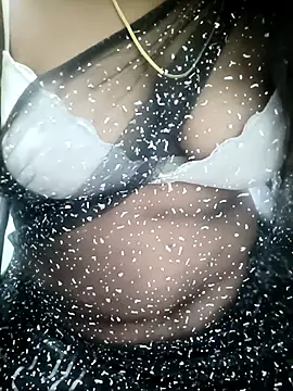 Snapshot of tamil_subha69 chatting on December 19, 5:47 am tamil subha69 online show from December 19, 5:47 am