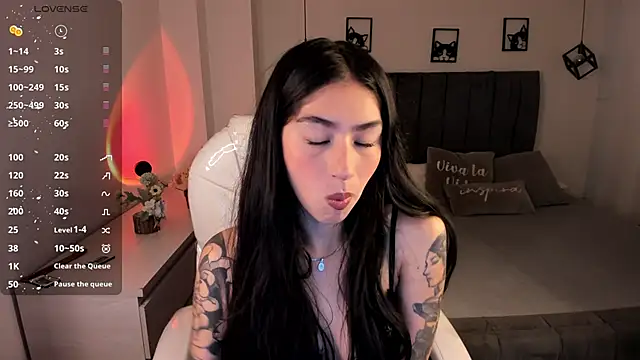 Snapshot of Beck_jones chatting on February 21, 2:06 pm Beck jones online show from February 21, 2:06 pm