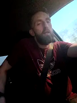 Snapshot of otterlover123 chatting on March 19, 11:57 pm otterlover123 online show from March 19, 11:57 pm