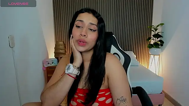 Snapshot of venuz_lee chatting on January 25, 12:58 pm venuz lee online show from January 25, 12:58 pm