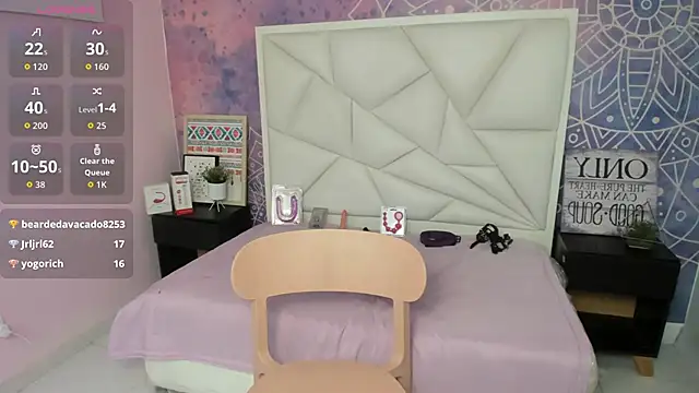 Snapshot of ariadna_dawson7 chatting on October 1, 7:53 pm ariadna dawson7 online show from October 1, 7:53 pm