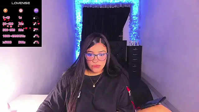 Snapshot of Mariana_Hasper_ chatting on February 7, 12:09 am Mariana Hasper  online show from February 7, 12:09 am