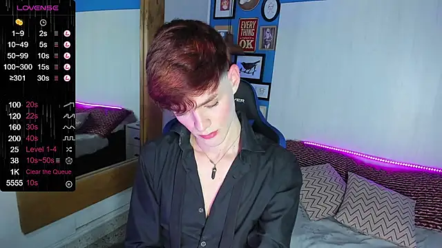 VladHellsing4 online show from February 8, 3:00 pm