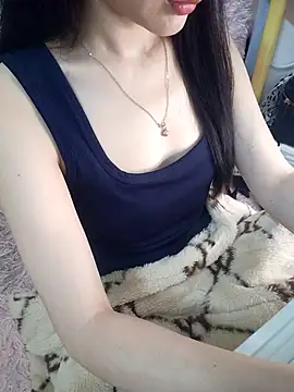 Snapshot of Lovely_kute chatting on November 22, 9:14 pm Lovely kute online show from November 22, 9:14 pm