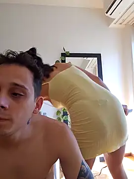 SaraLatinayPrimiciax online show from January 13, 8:15 pm