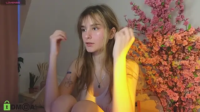 Snapshot of Era_Robinhood chatting on March 22, 4:37 pm Era Robinhood online show from March 22, 4:37 pm