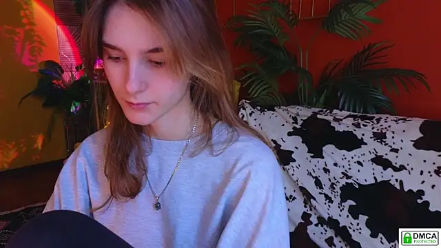 Snapshot of Era_Robinhood chatting on November 19, 11:21 am Era Robinhood online show from November 19, 11:21 am