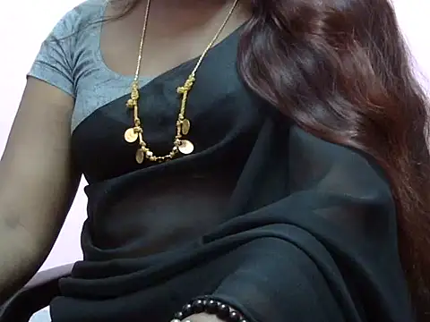 Snapshot of Hot_akshara chatting on November 22, 4:06 pm Hot akshara online show from November 22, 4:06 pm