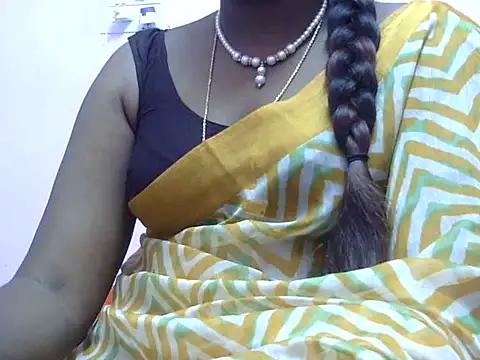 Snapshot of Hot_akshara chatting on November 27, 4:09 pm Hot akshara online show from November 27, 4:09 pm