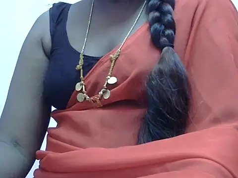 Snapshot of Hot_akshara chatting on December 2, 4:35 pm Hot akshara online show from December 2, 4:35 pm