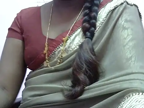 Snapshot of Hot_akshara chatting on December 18, 5:19 pm Hot akshara online show from December 18, 5:19 pm