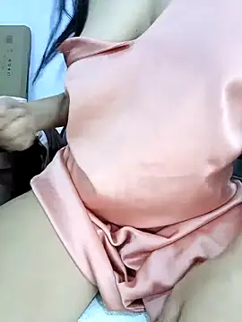 Leva laddy online show from March 2, 9:32 pm