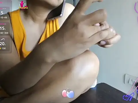 MakeMeCumAhh online show from February 11, 7:13 am